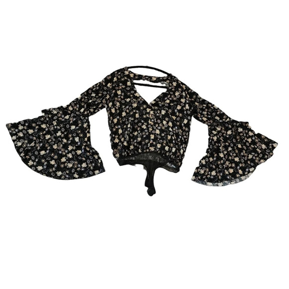 Intimately Free People boho flare sleeve bodysuit. Size Small - Picture 8 of 17